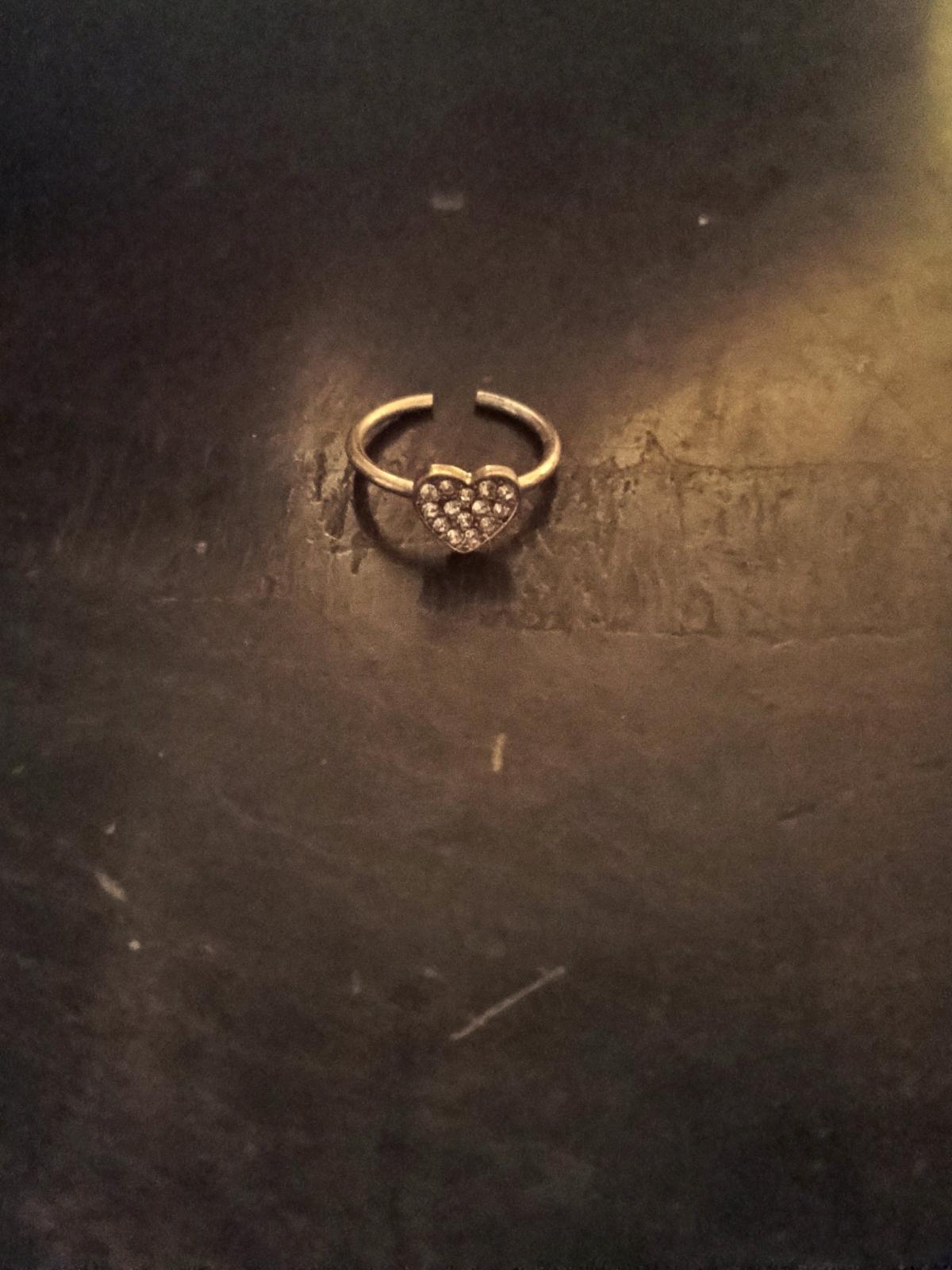 heart ring