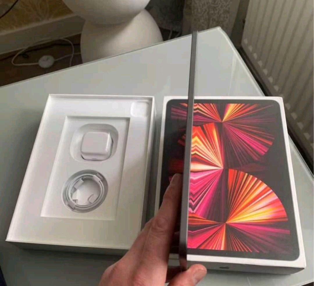 Apple iPad pro - Sacramento, California - FleaMarketBay