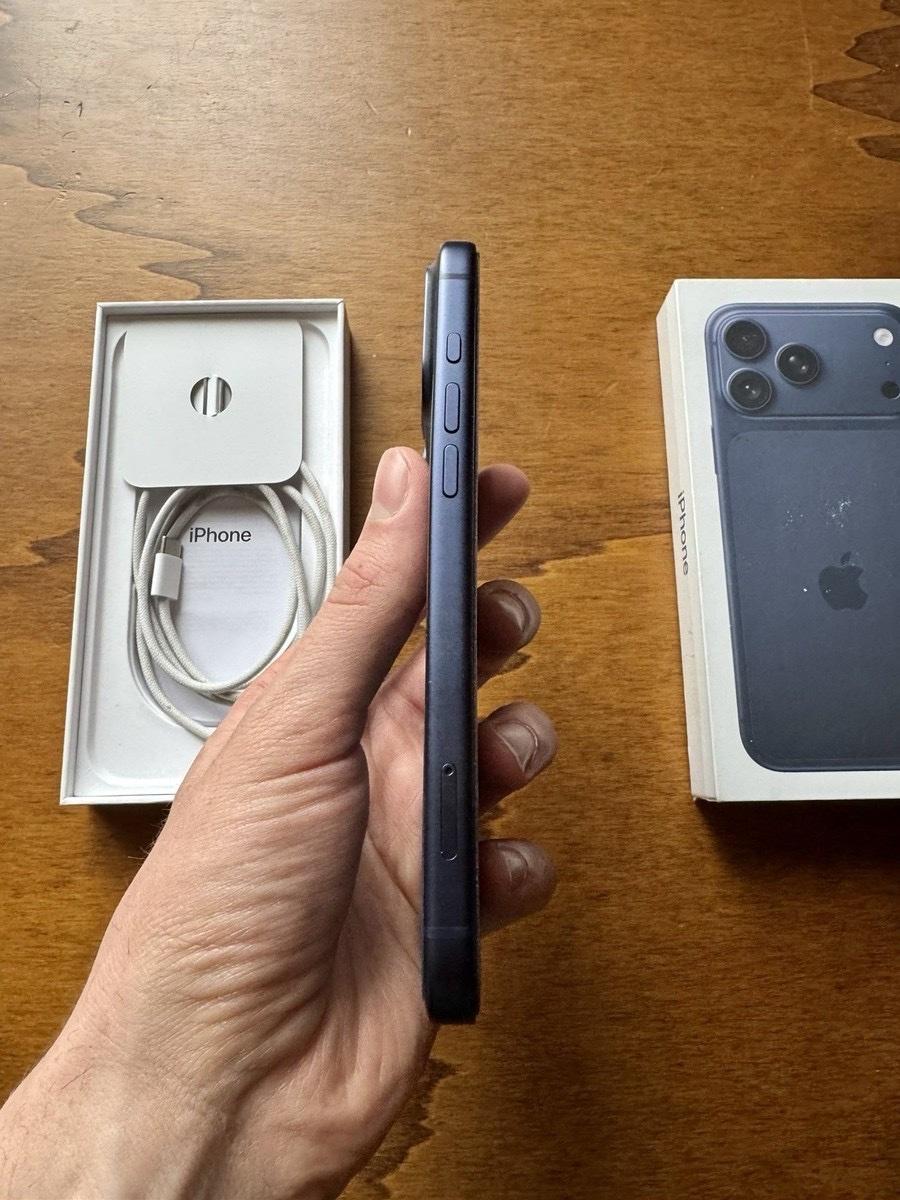 iPhone 17 Pro Max 256GB Deep Blue Equal Condition To New - Adams, New York - FleaMarketBay