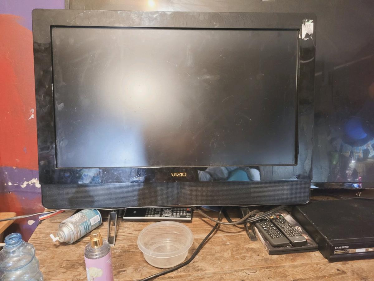 Vizio tv - Hollis, Oklahoma - FleaMarketBay
