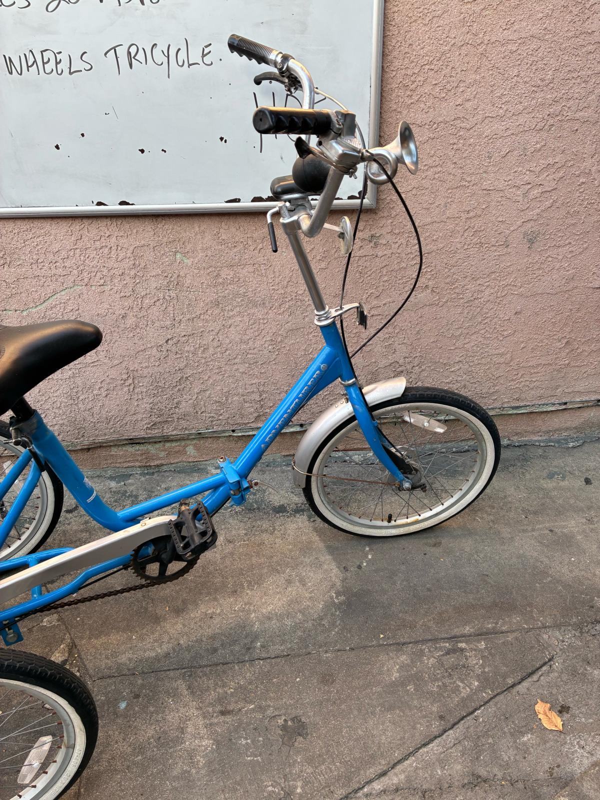 Great blue Tricycle