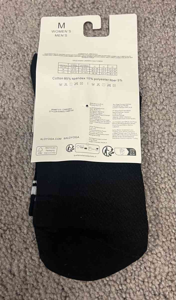 ALO Yoga Half Crew Unisex Socks Medium
