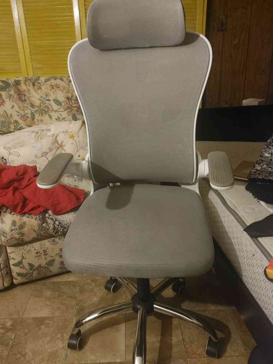 computer chair