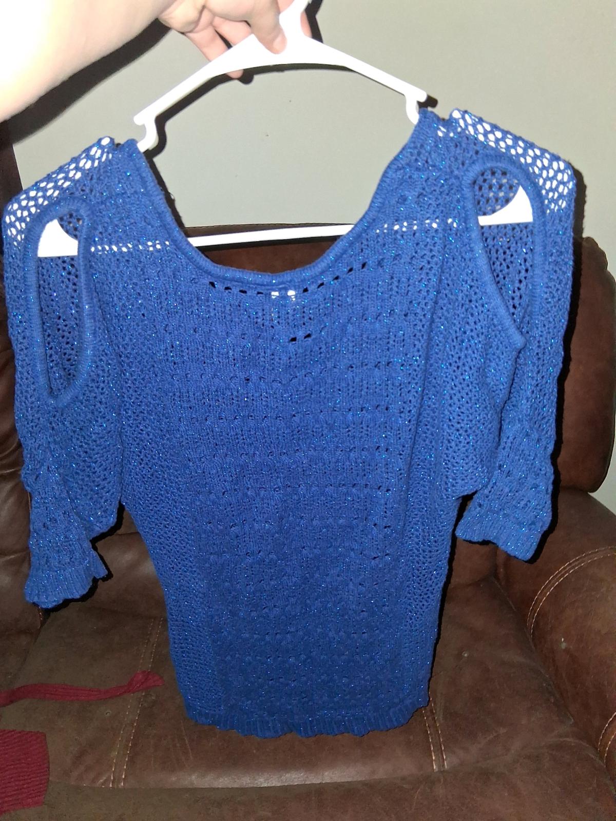 womens studio y blue sparkly long sleeve shirt - Middlesex, North Carolina - FleaMarketBay