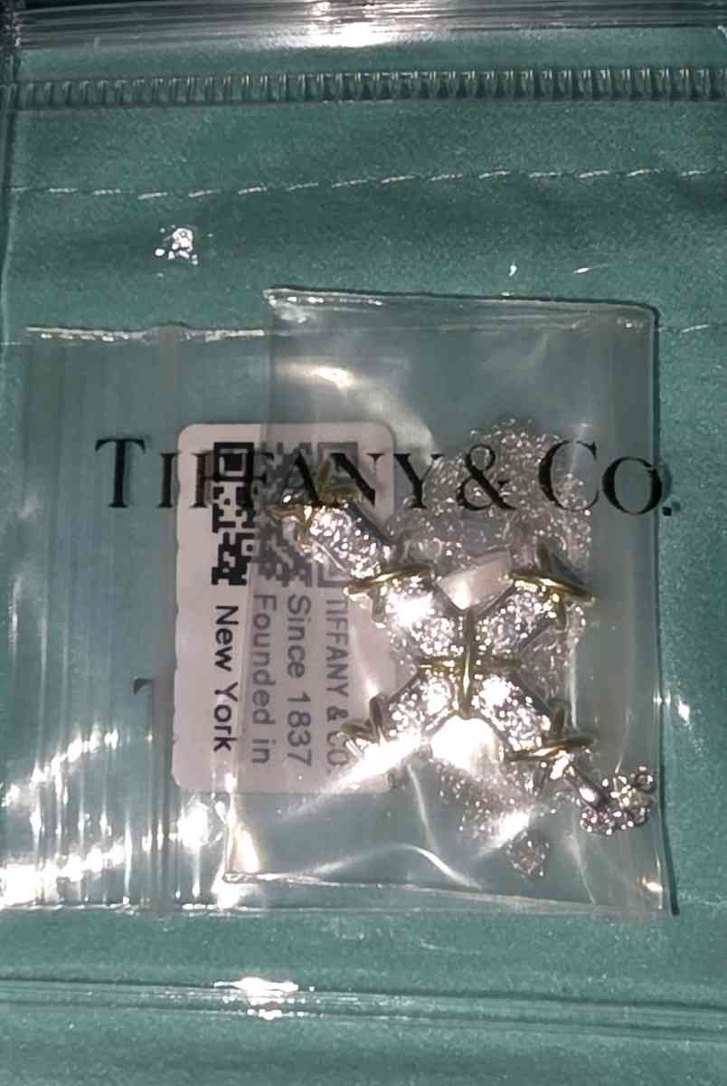 Sixteen Stone by TiffanyCross Pendant in Platinum and Yellow