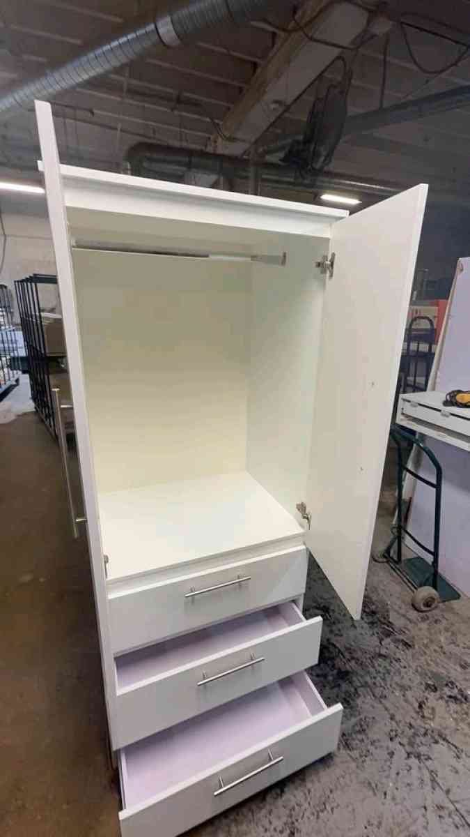 White Wardrobe Brand New - Fort Lauderdale, Florida - FleaMarketBay