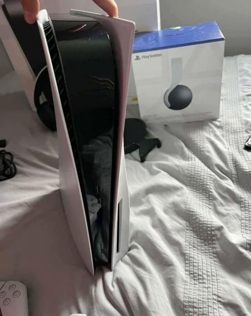 Sony PlayStation 5 Disc Version - Albany, California - FleaMarketBay