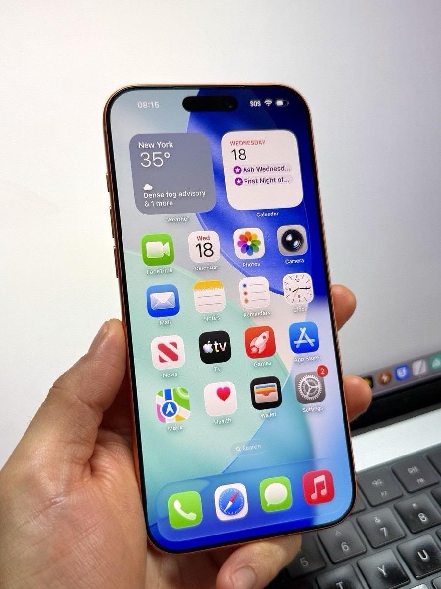 Apple iPhone 17 Pro Max 100 Batt Factory Unlocked 256GB Cosm - Adams, New York - FleaMarketBay