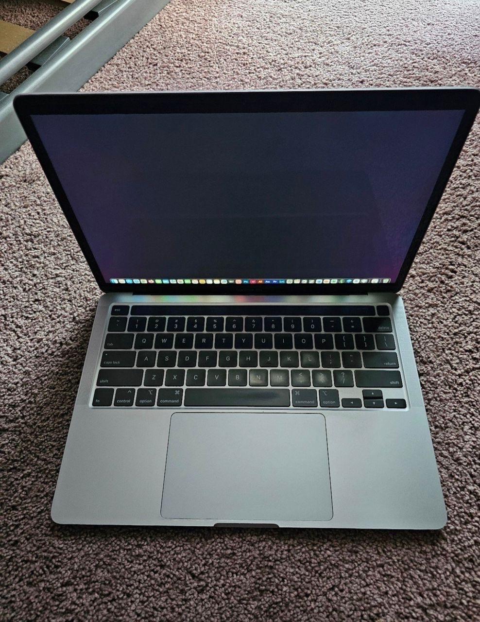 Apple MacBook Pro - Albany, California - FleaMarketBay