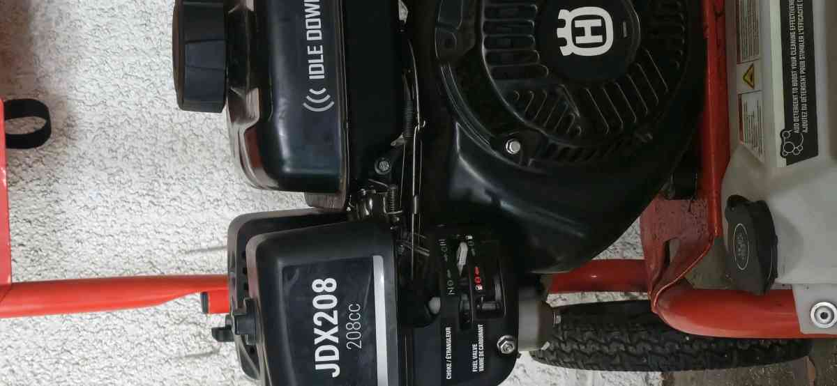 Gaspowered Pressure Washer