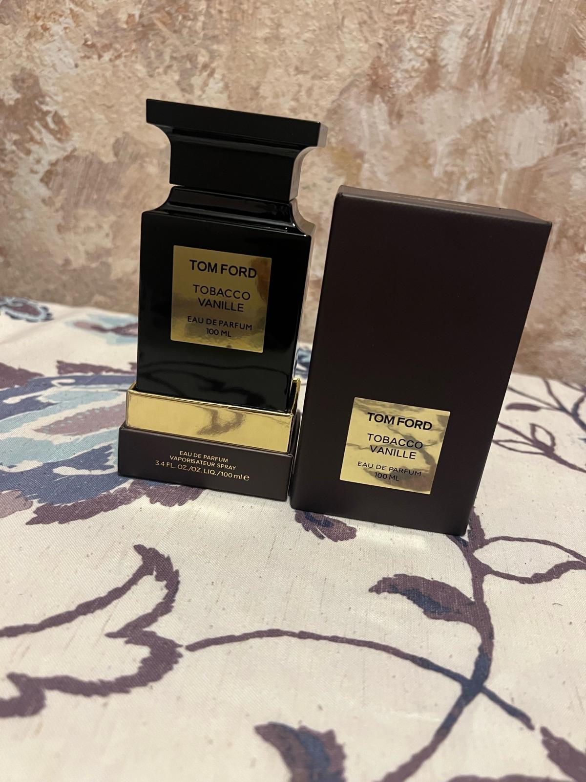 many colonges for men