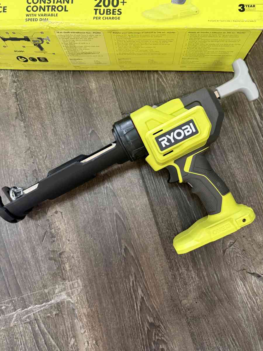 Ryobi 18v caulk gun