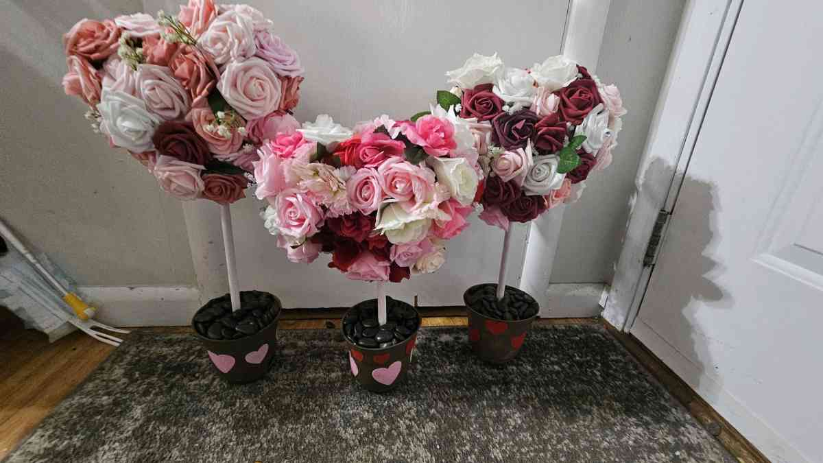 floral heart centerpieces 3