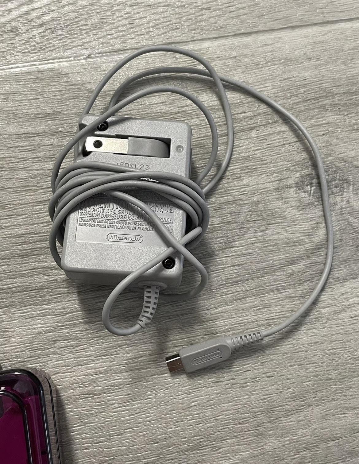 New Nintendo 3DS XL Metallic RedExcellent With Box Charger A - Alicia, Arkansas - FleaMarketBay