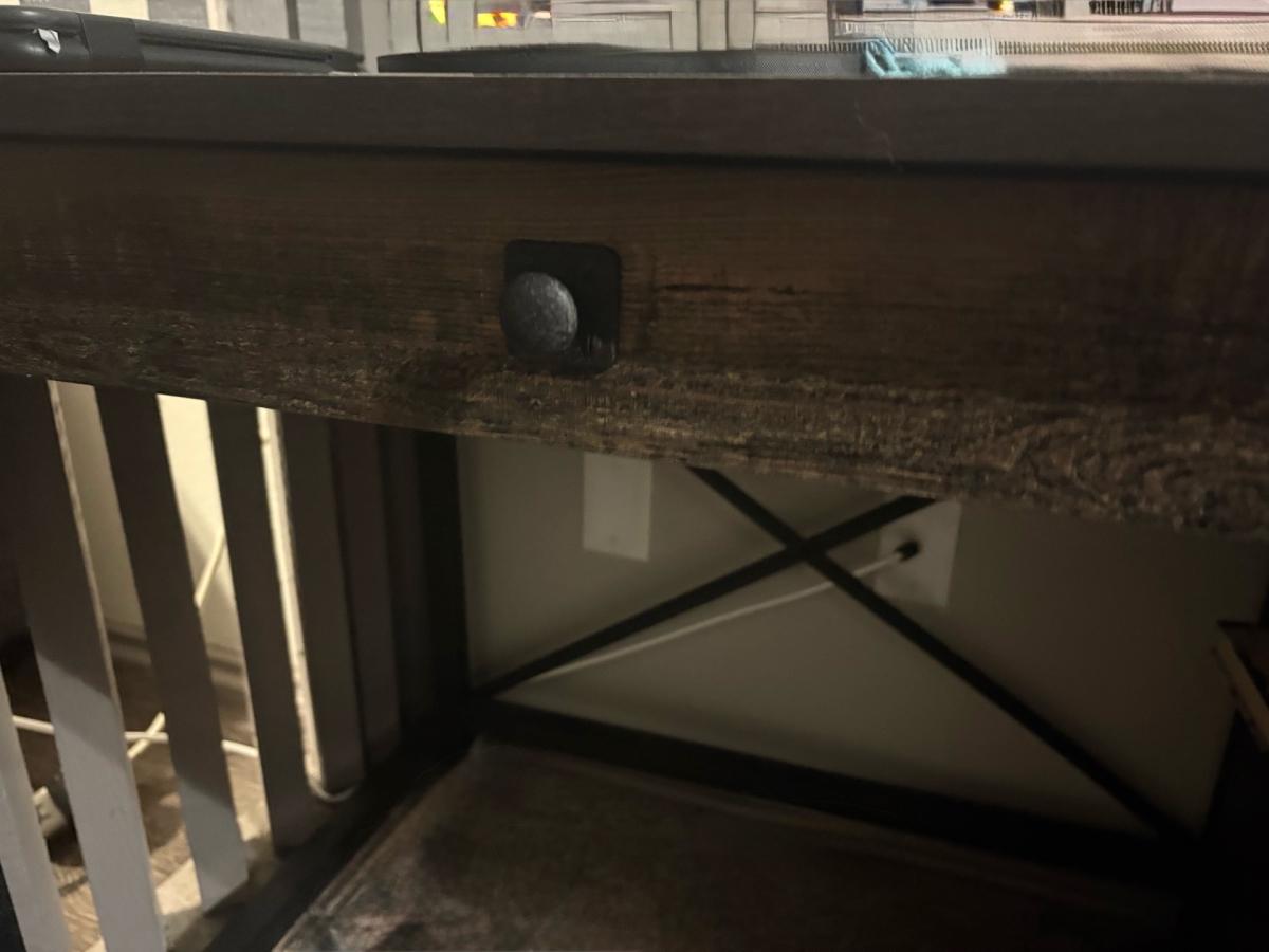 Desk for work - Dallas, Texas - FleaMarketBay