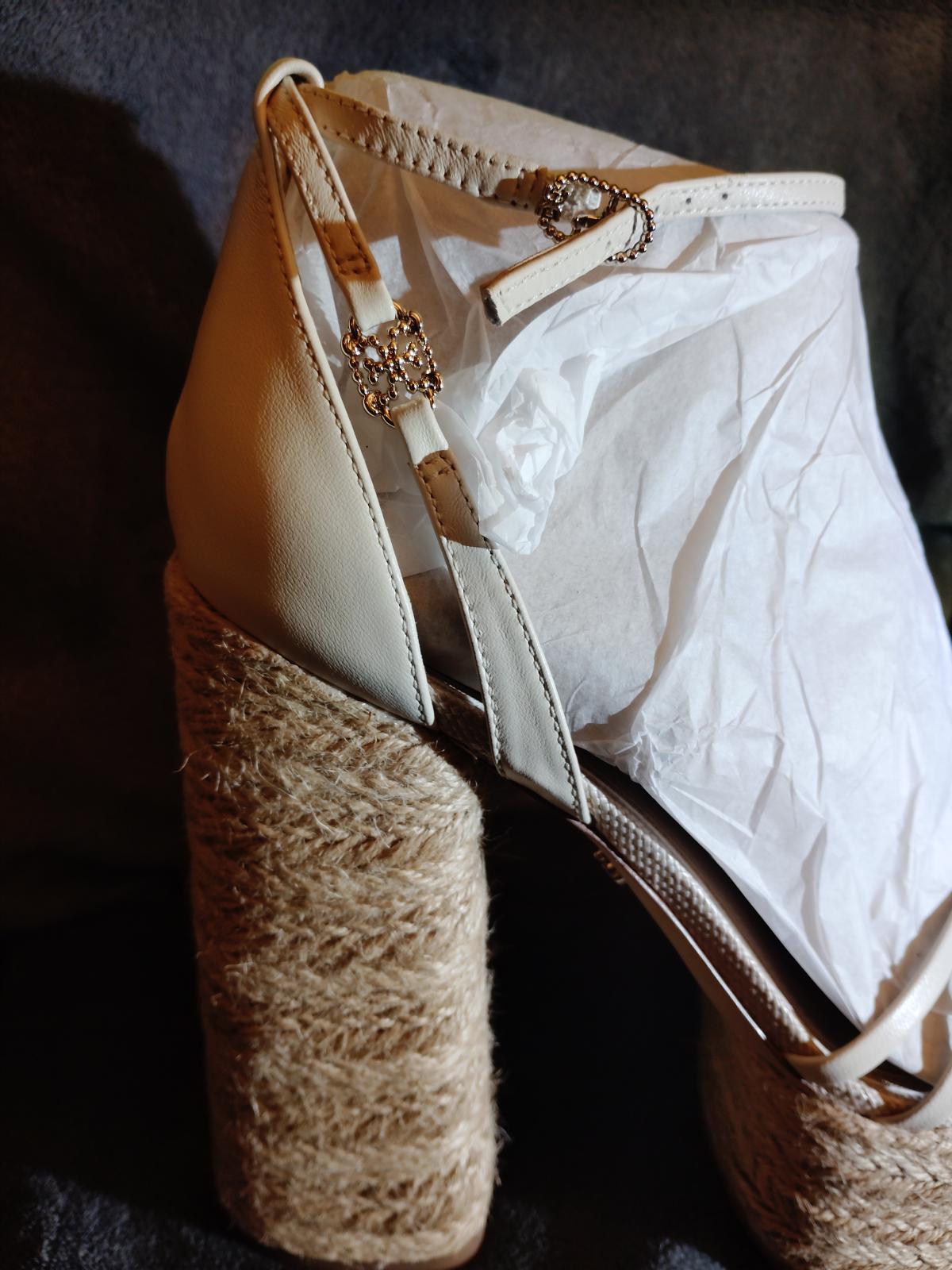 Sam Edelman Women's Kade Heeled Sandal Modern Ivory 11 M - Virginia Beach, Virginia - FleaMarketBay