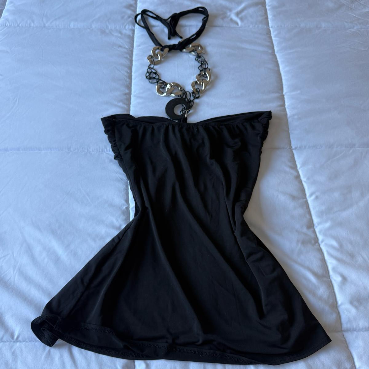 Black Chain Halter Top  Statement Metal Detail  Size Small - Los Angeles, California - FleaMarketBay