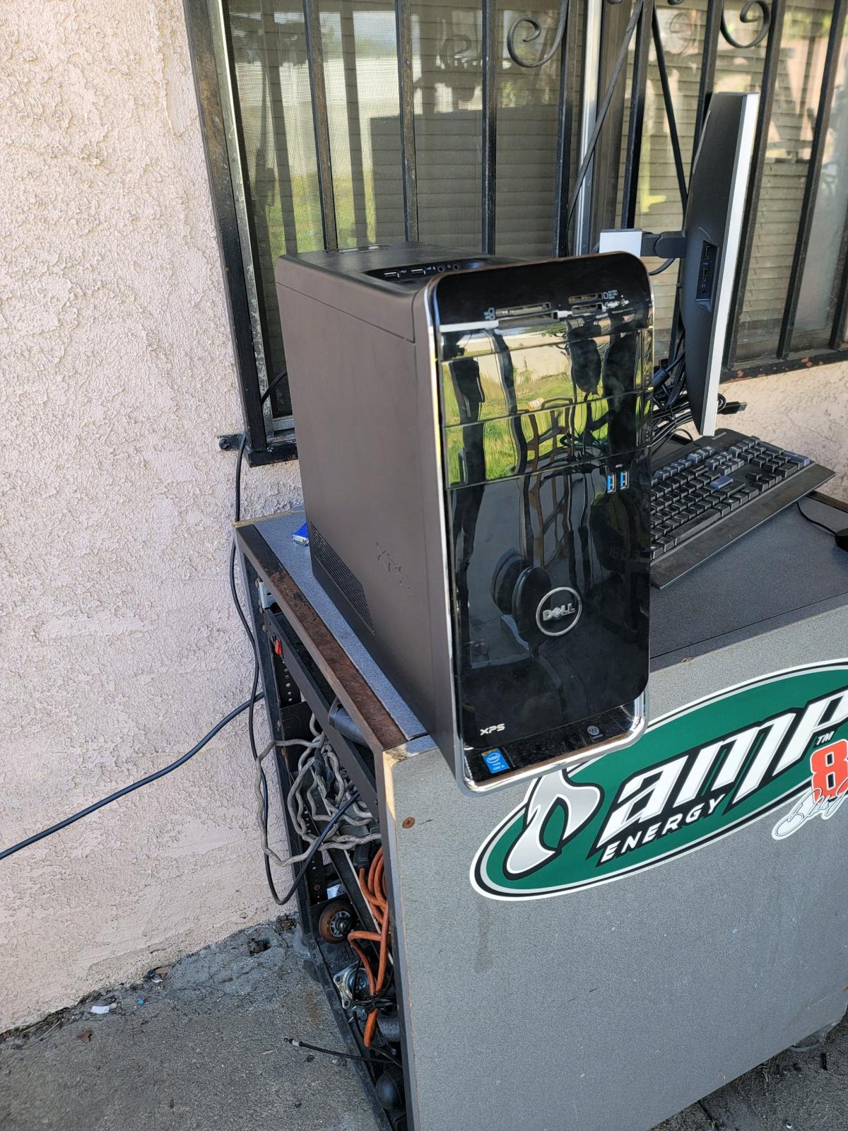 Dell XPS PC Intel Core i7 Windows11 HDMI - Rosemead, California - FleaMarketBay