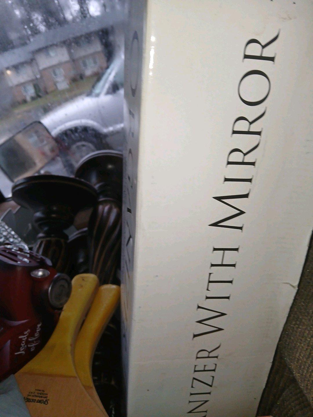 family organization with mirror