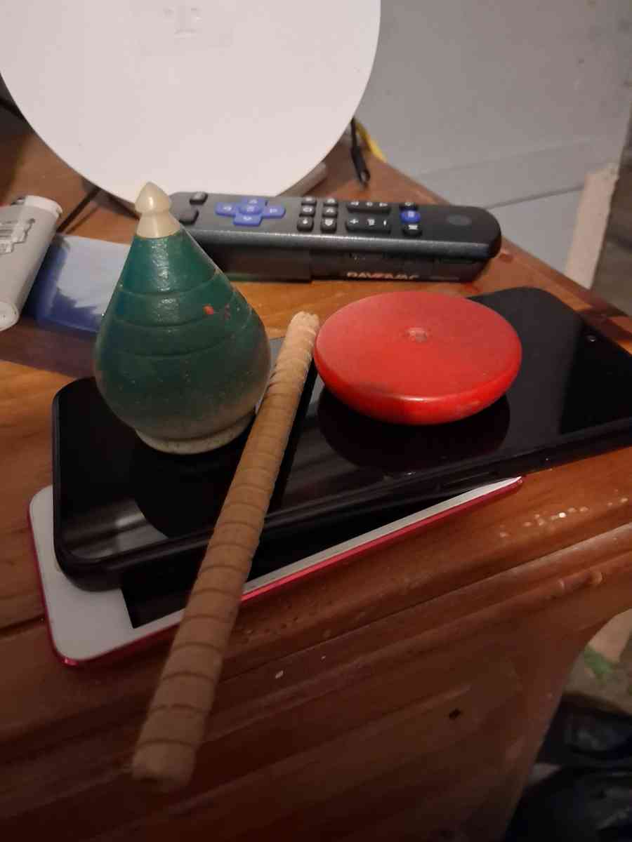 spin top 1920s duncanand black hawk