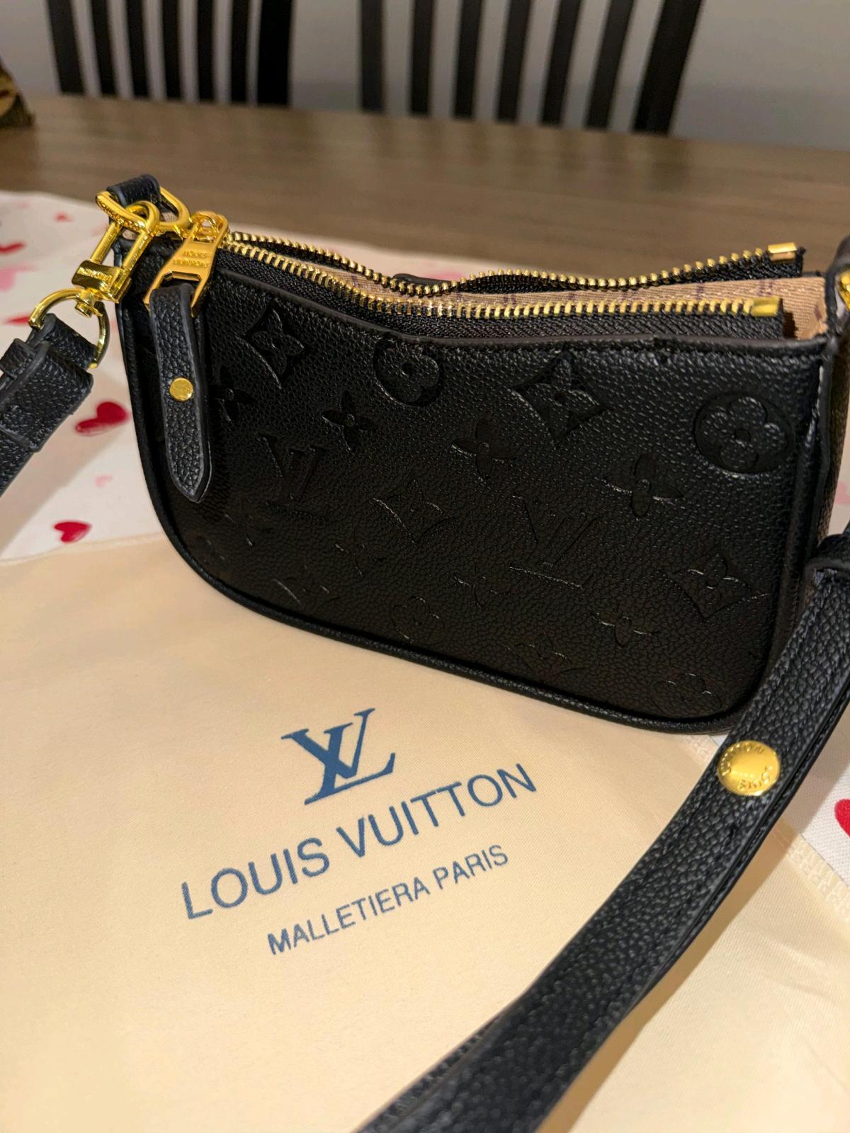 Black Shoulder Purse - Abilene, Texas - FleaMarketBay