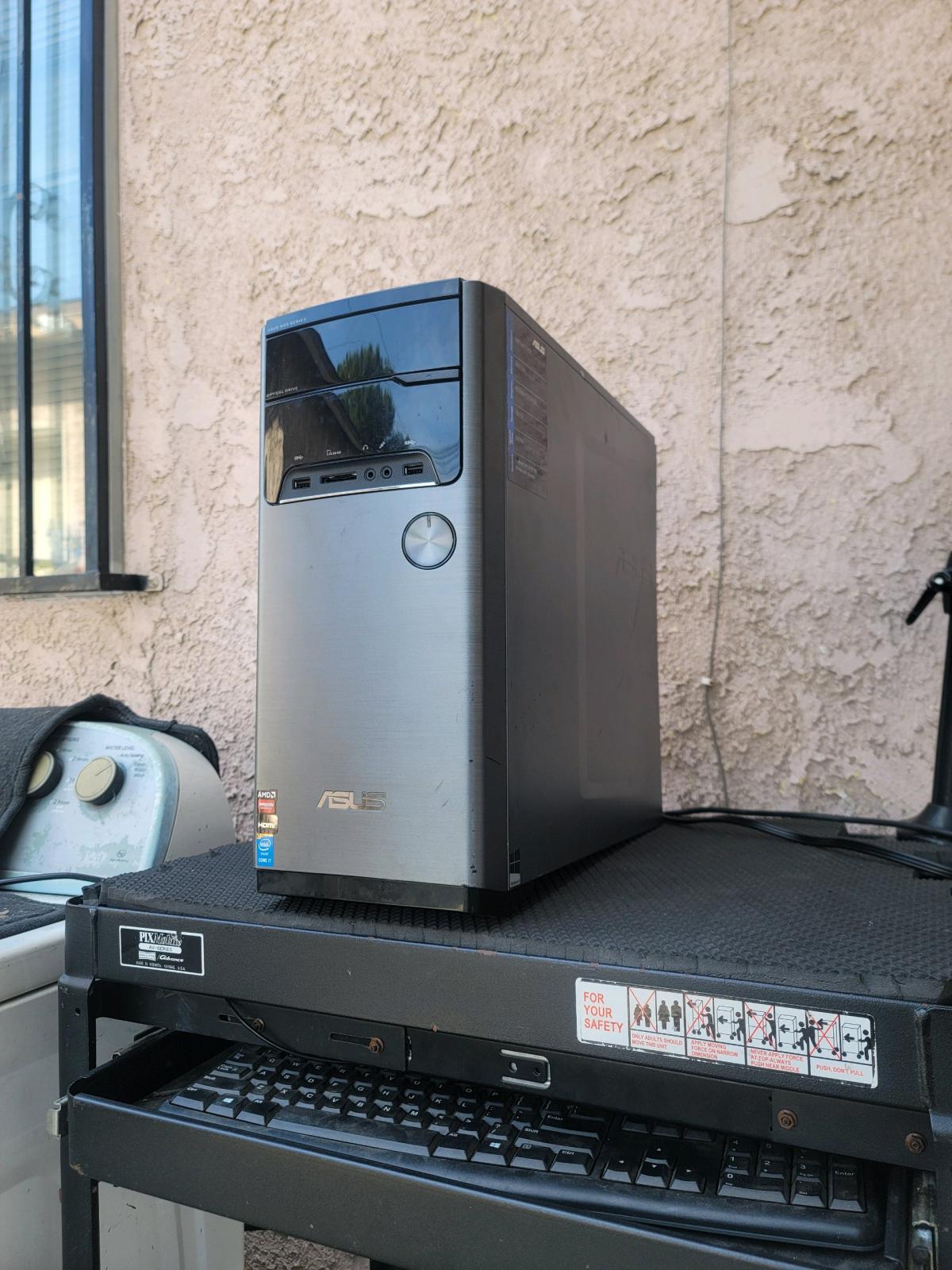 tower PC Core i7 1TB Windows11 16GB WiFi HDMI MS office