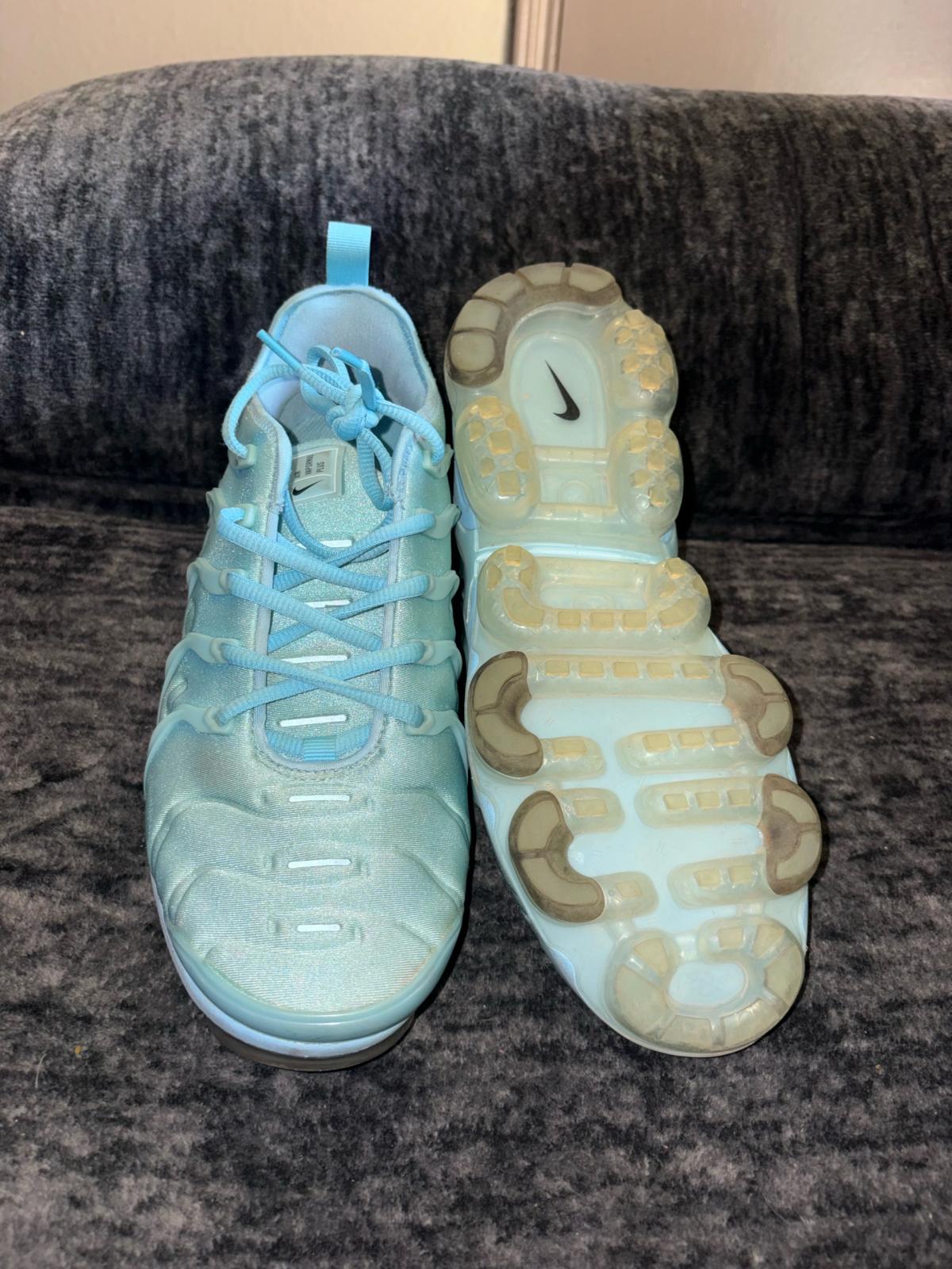 vapor Max need gone trade - Dallas, Texas - FleaMarketBay