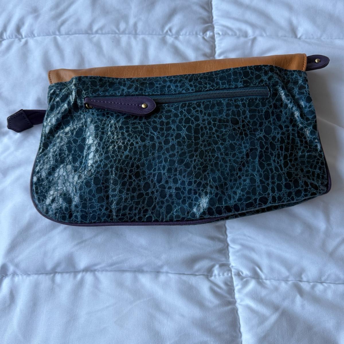 Teal CrocEmbossed Envelope Clutch  Tan  Purple Colorblock - Los Angeles, California - FleaMarketBay