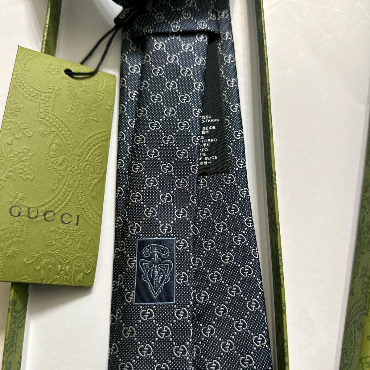 Gucci Mens tie - Adamsville, Ohio - FleaMarketBay