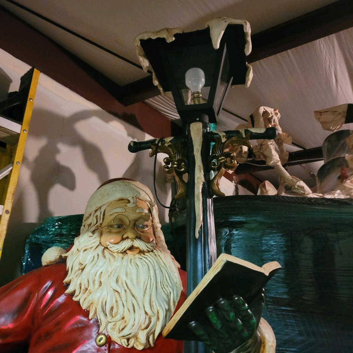 Santa Clause Christmas figure - Bellmawr, New Jersey - FleaMarketBay