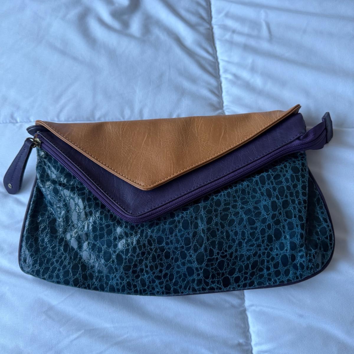 Teal CrocEmbossed Envelope Clutch  Tan  Purple Colorblock