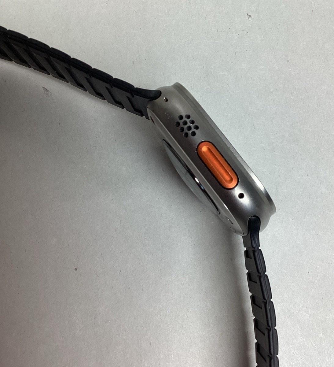 Apple Watch Ultra 2 Unlocked Black 49mm Titanium GPS LTE Min - Adams, New York - FleaMarketBay