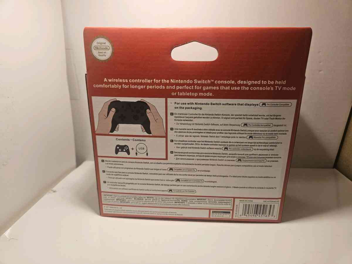 Monster hunter pro controller