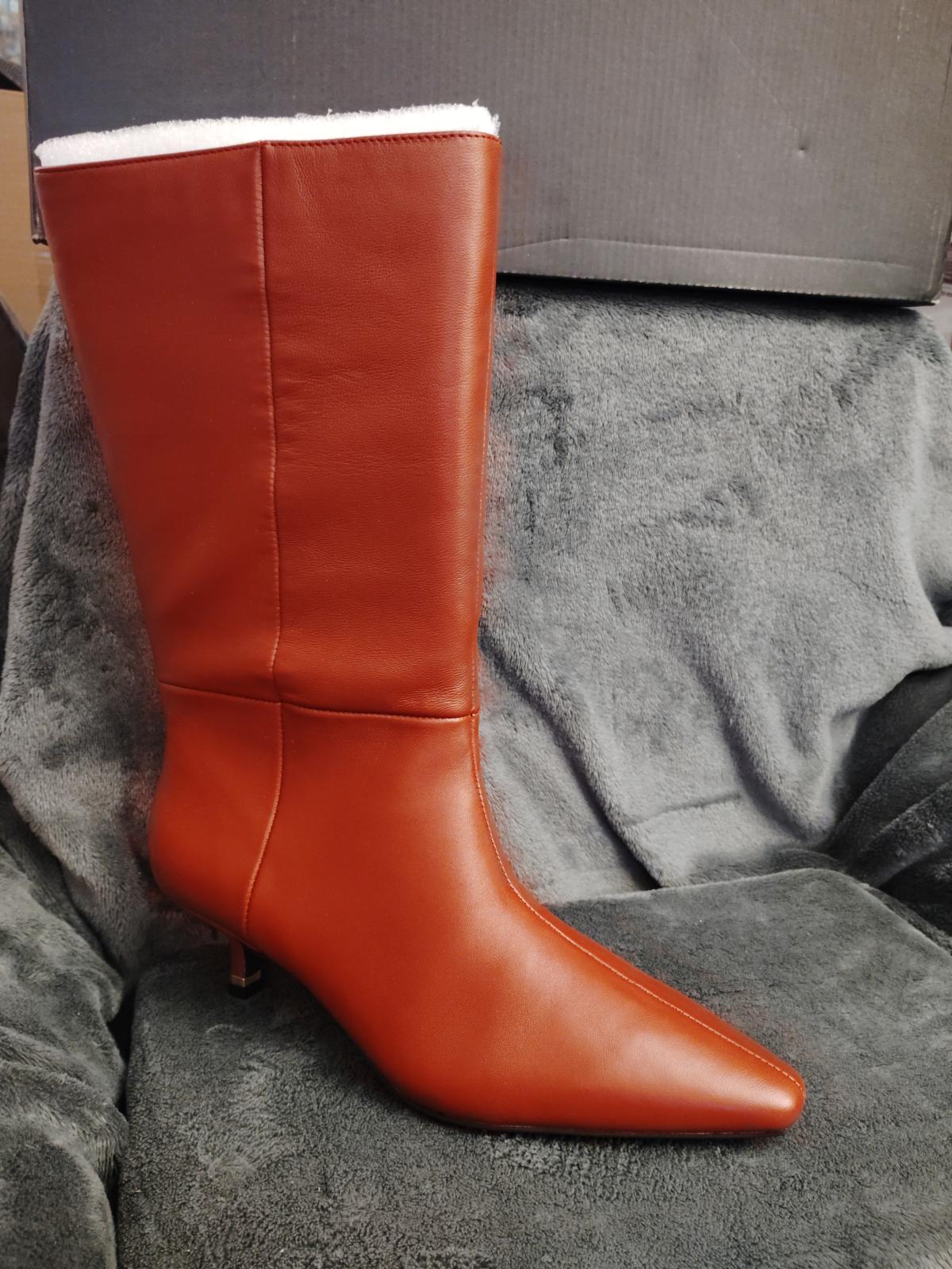 Kenneth Cole Merle Kitten Heel Boots Rio Red Leather size 6.5 M - Virginia Beach, Virginia - FleaMarketBay