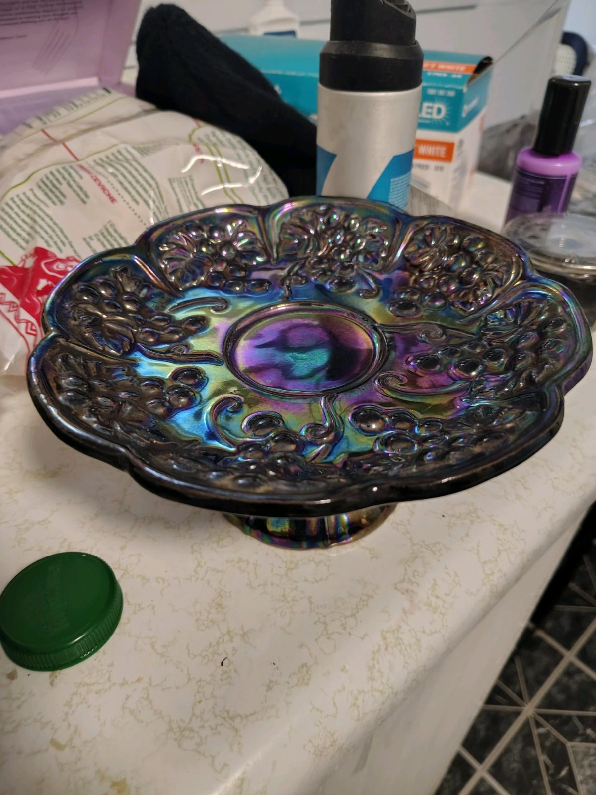 carnival glass - Morrison, Illinois - FleaMarketBay