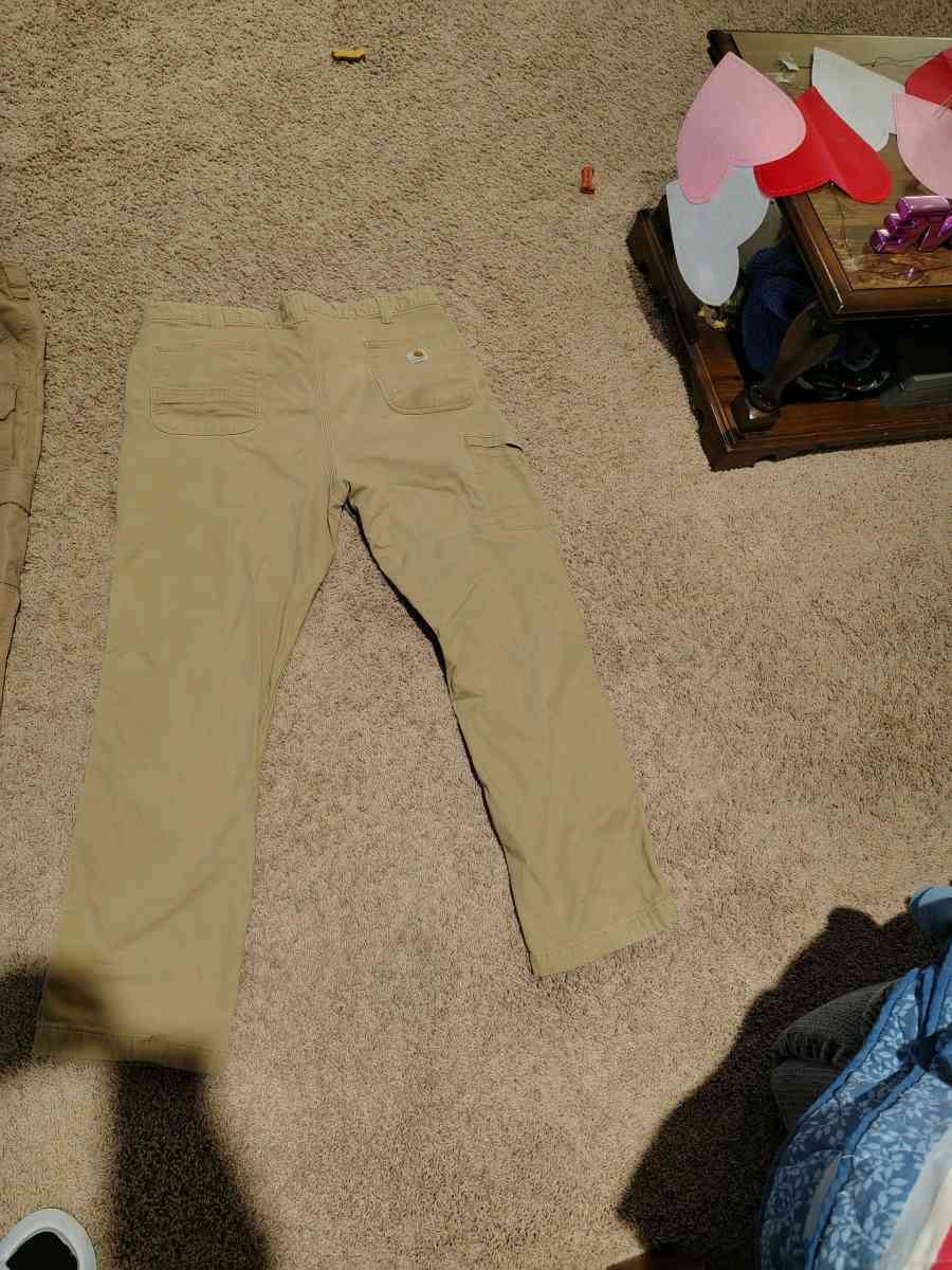 4 pairs of mens Carhartt jeans