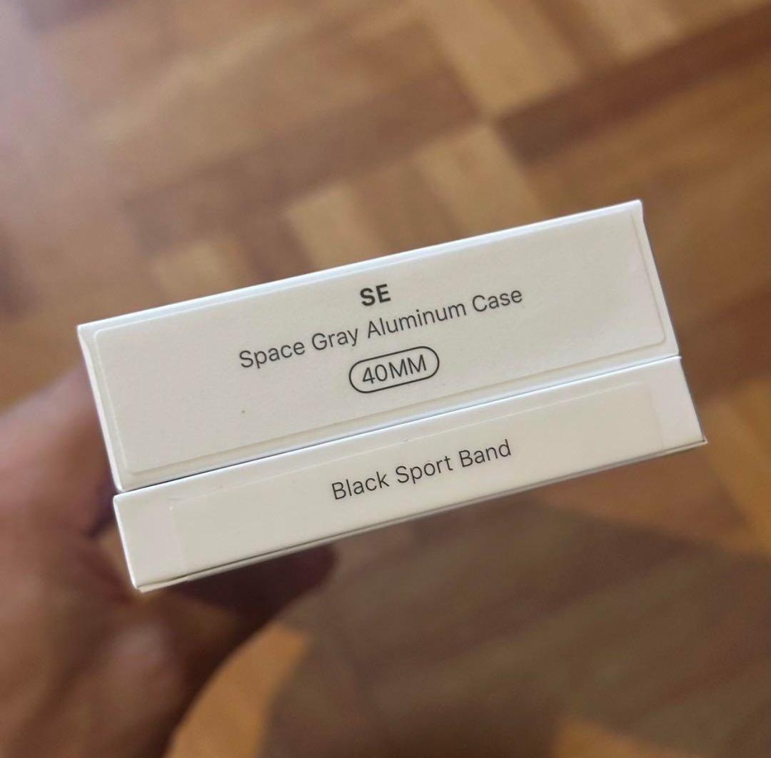 Apple Watch SE - Alpine, California - FleaMarketBay