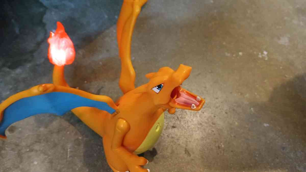 animated pokemon charizard