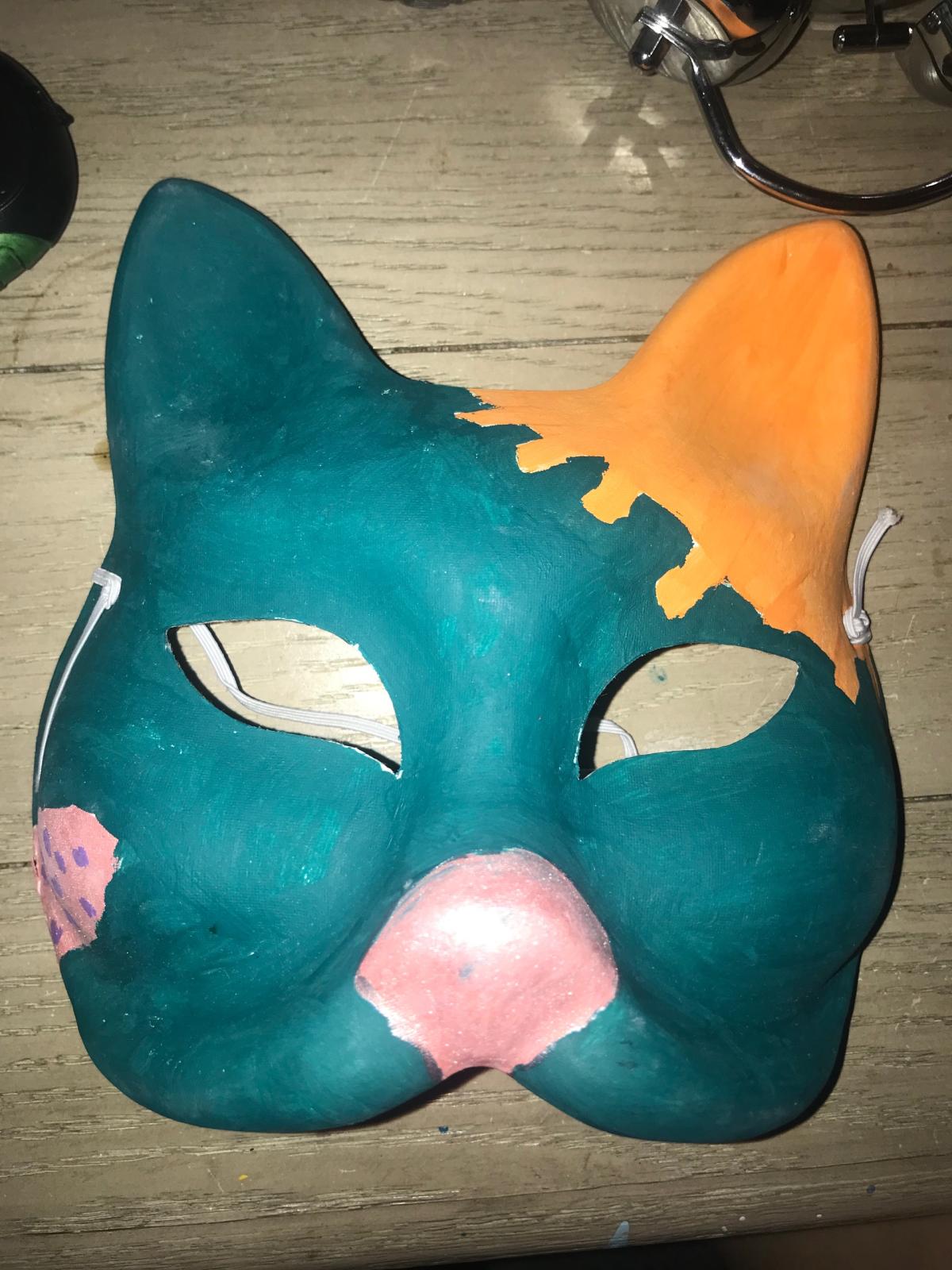 hand painted masks - Saint Cloud, Florida - FleaMarketBay