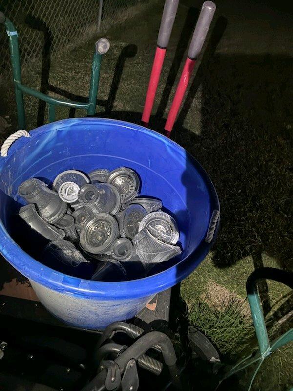 Kitchen Sinks - Chattanooga, Tennessee - FleaMarketBay