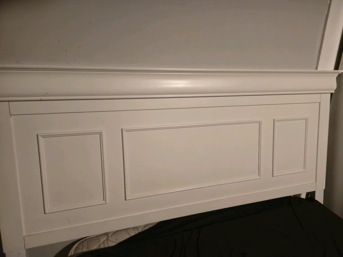 Furniture - Chipley, Florida - FleaMarketBay