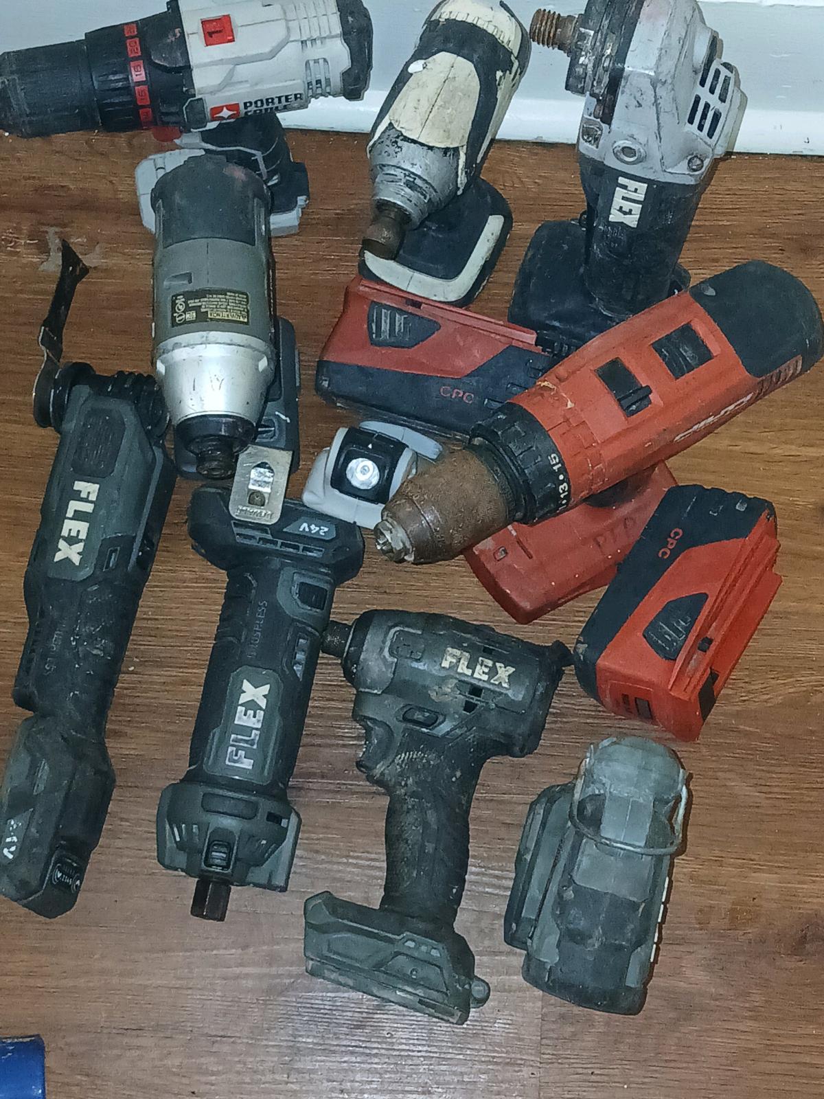 herramienta para  costrusion - Alexander, Arkansas - FleaMarketBay