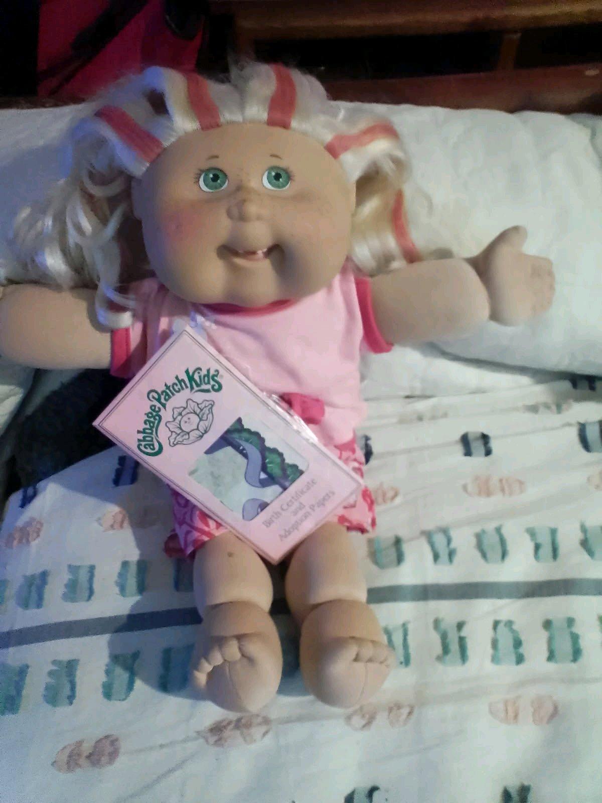 cabbage patch kids dolls alot 300 or individual