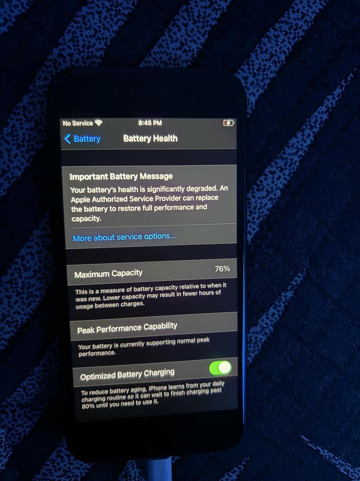 I have a iPhone 7 - California Hot Springs, California - FleaMarketBay