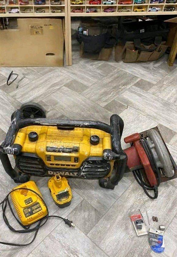 DeWalt radio and saw