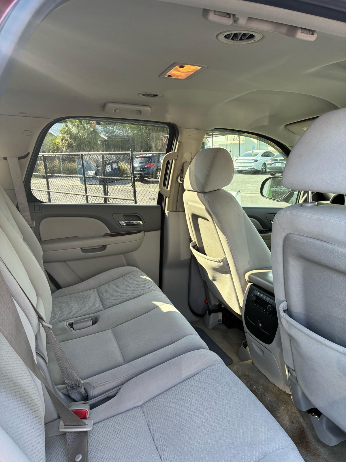 2007 Chevy Tahoe - Tampa, Florida - FleaMarketBay