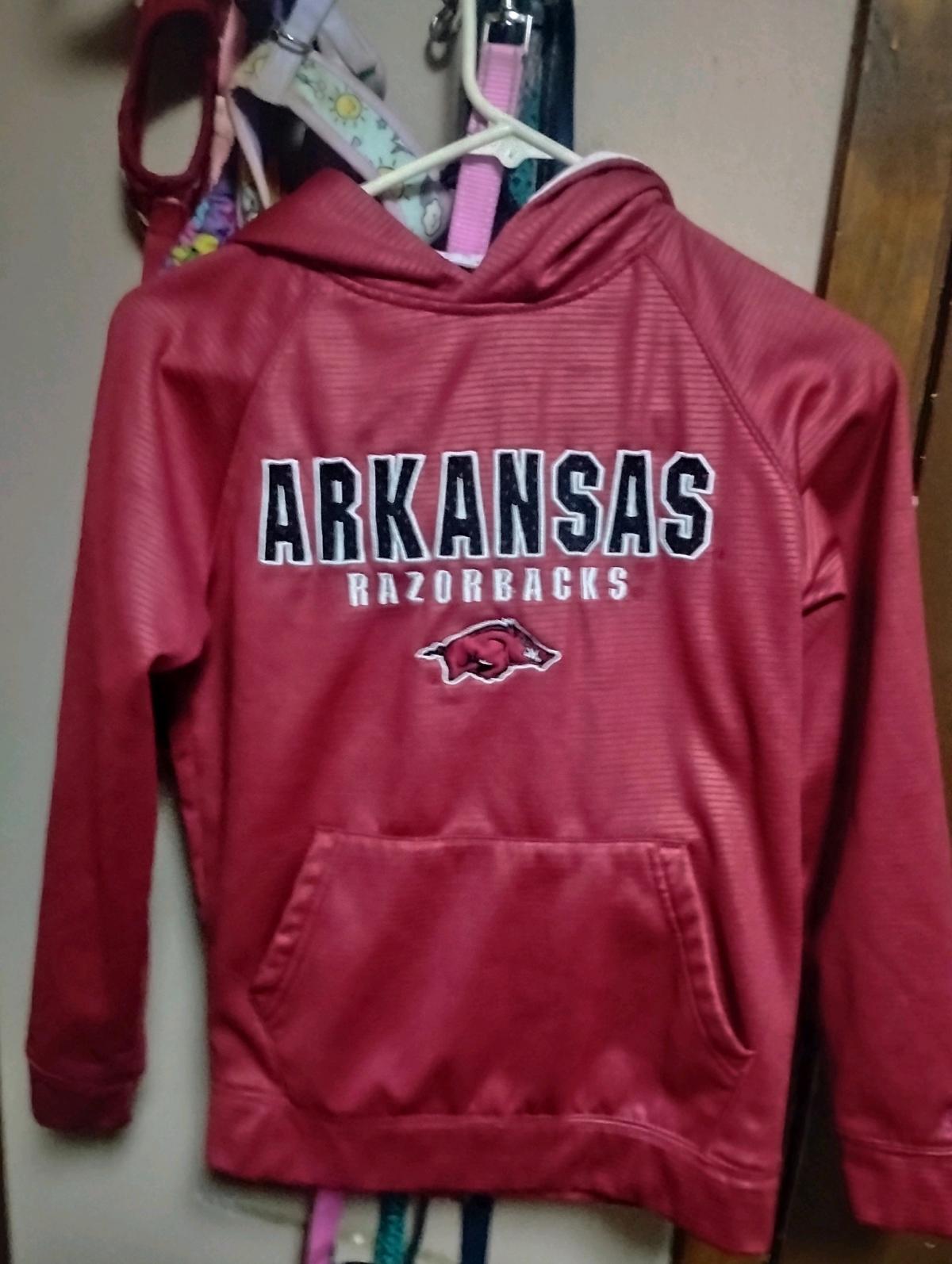 Arkansas Razorback maroon hoodie - Searcy, Arkansas - FleaMarketBay