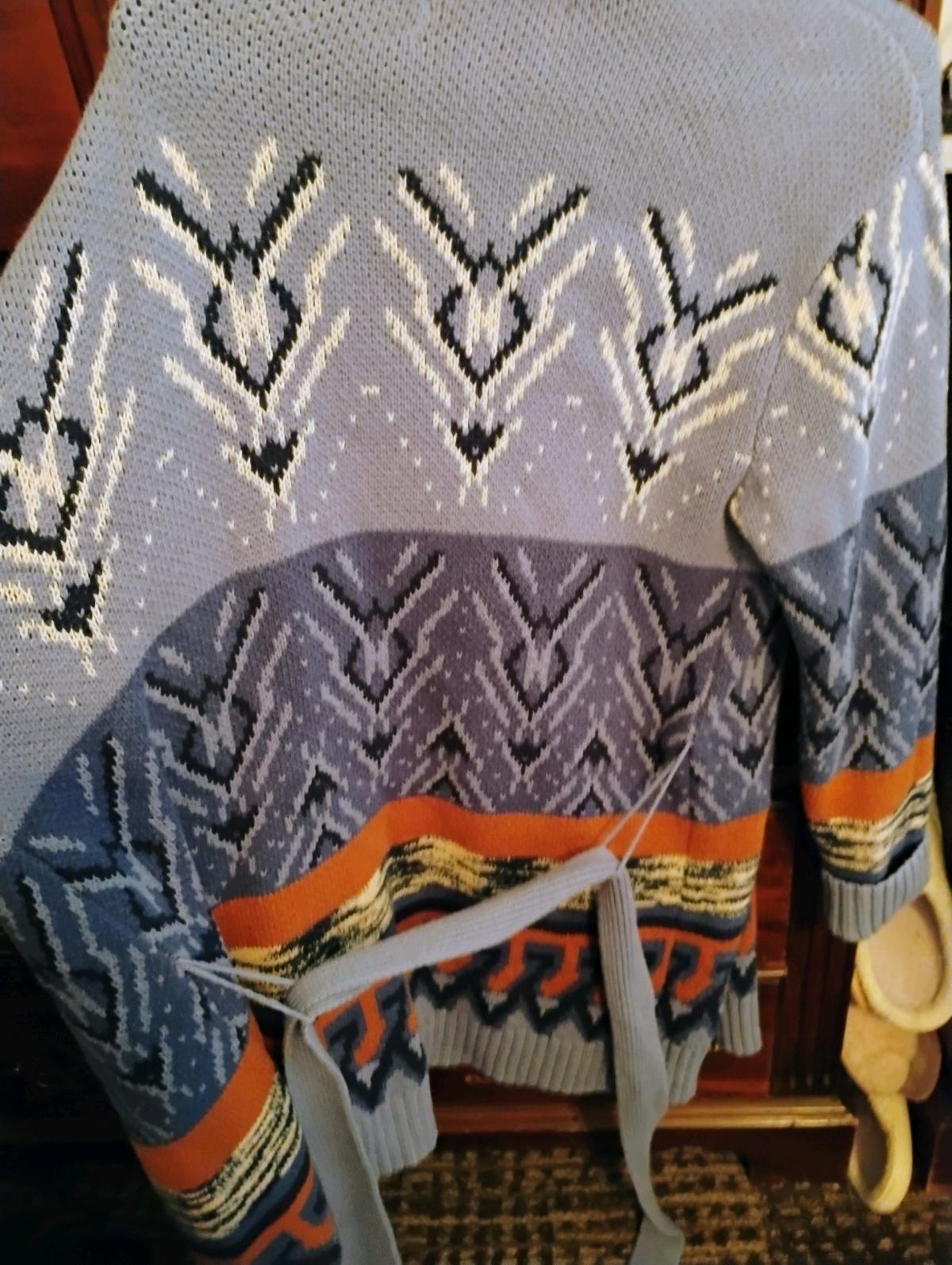 Lucky Long Sleeve Cardigan Sweater PreLoved XL - Eastlake, Ohio - FleaMarketBay