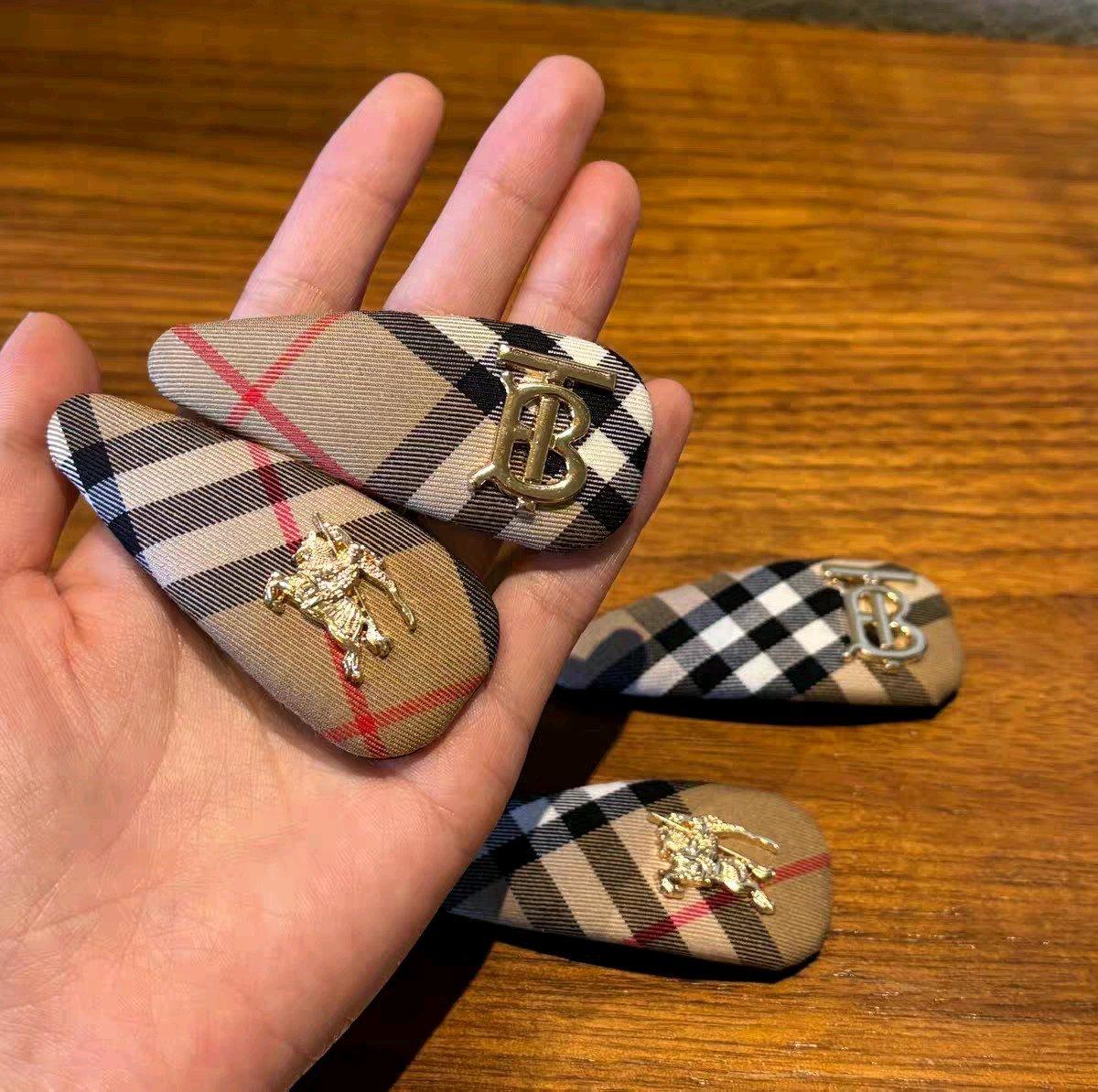 brand new hair clip 15 for a pair - Los Angeles, California