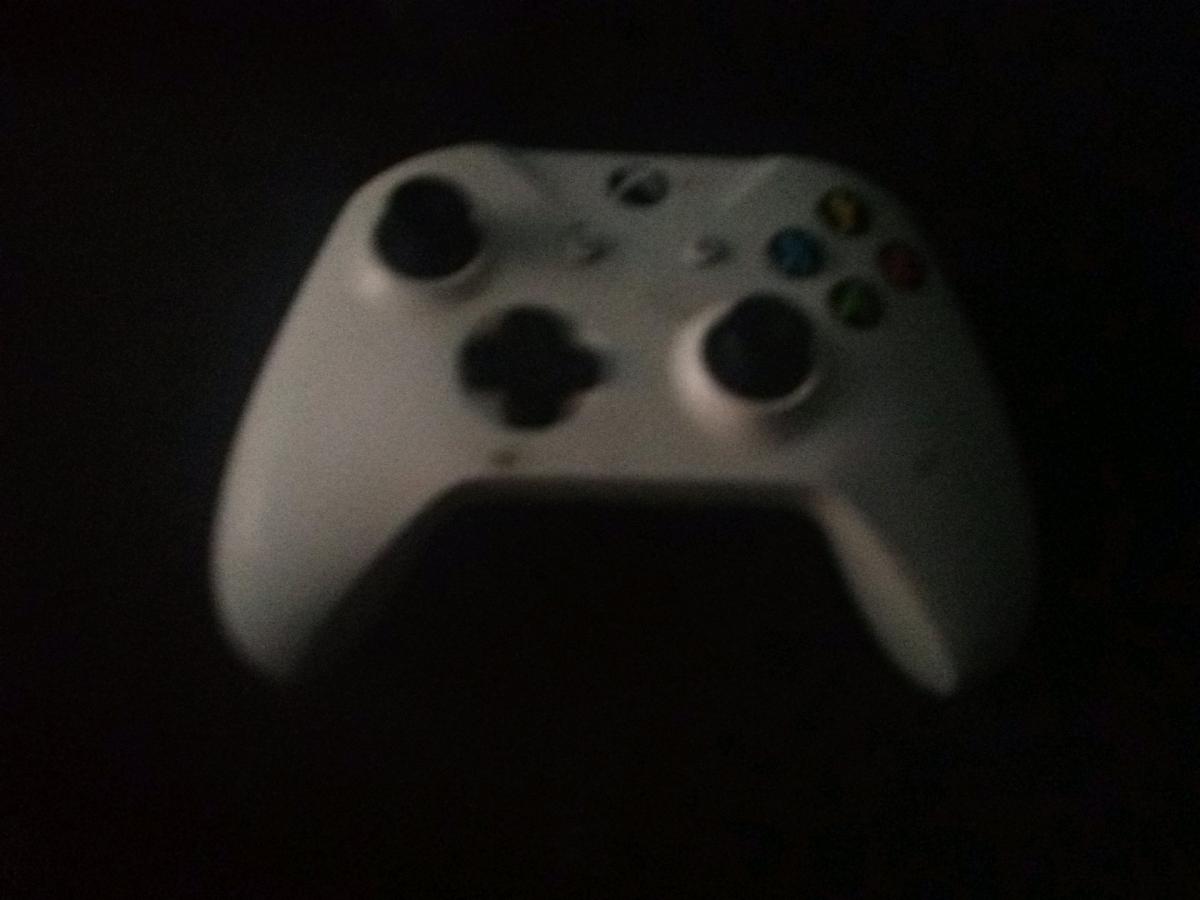xbox one  controller - Fort Wayne, Indiana